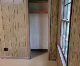 deck hill closet